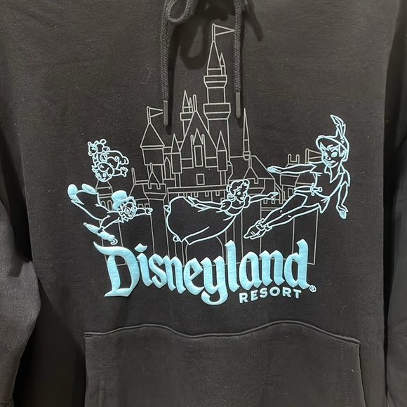Disney Parks Disneyland Peter Pan Pullover Hoodie NWT - Picture 2 of 3